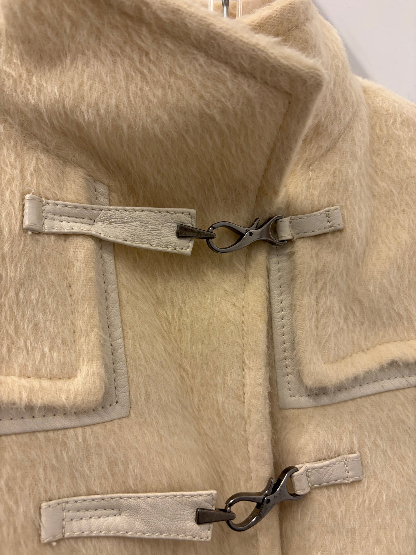 Agnona Ivory Alpaca Blent Toggle Coat - 42