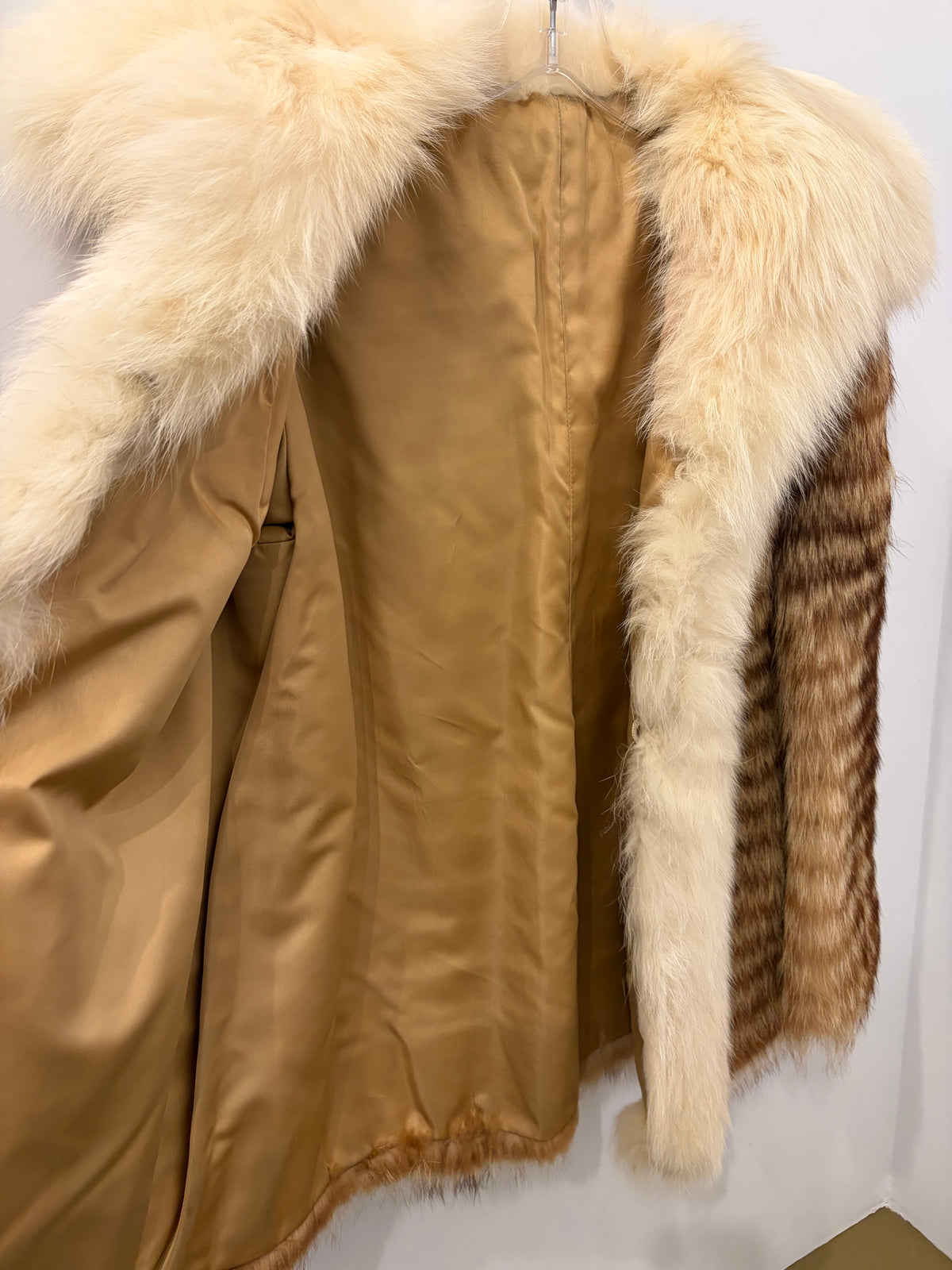 Vintage Genuine Fur Jacket Brown with Oversized Cream Fur Collar - Small