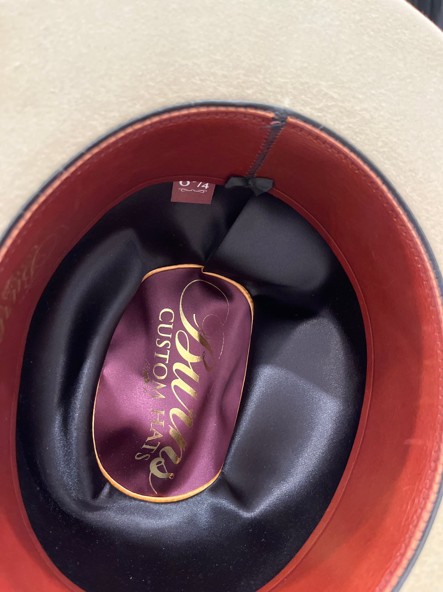 Burns Custom Hat w/box 6 3/4